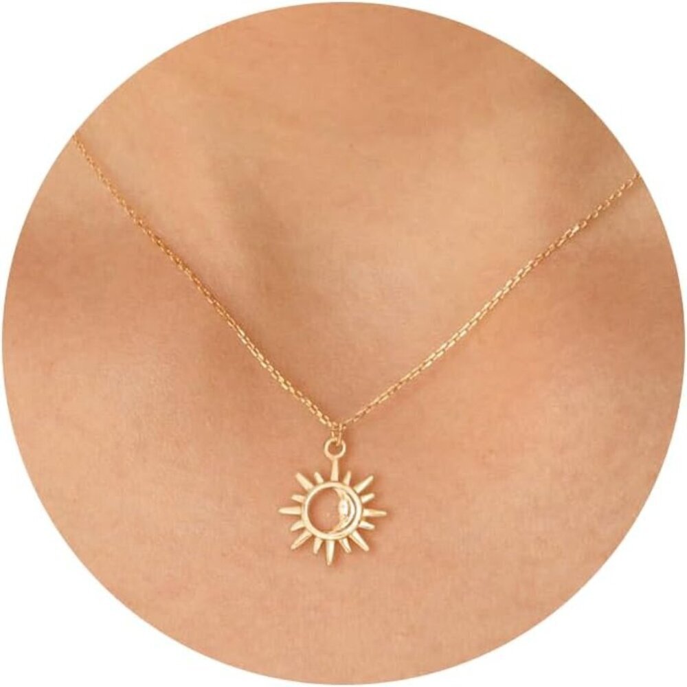 🆕 Women Gold Sun Moon Shell Summer Necklace Trendy Dainty Charm Simple Jewelry